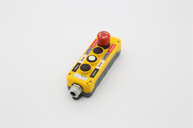 TNHA1-T3813 3NO+3NO +1NC with Stop Magnet Lifting Push Button Switch Control Switch 
